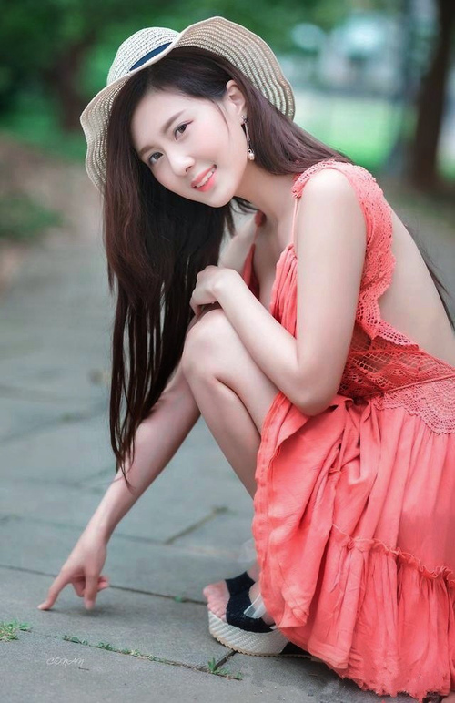 “激烈角逐,生死相搏:季后赛关键战役火热开启”