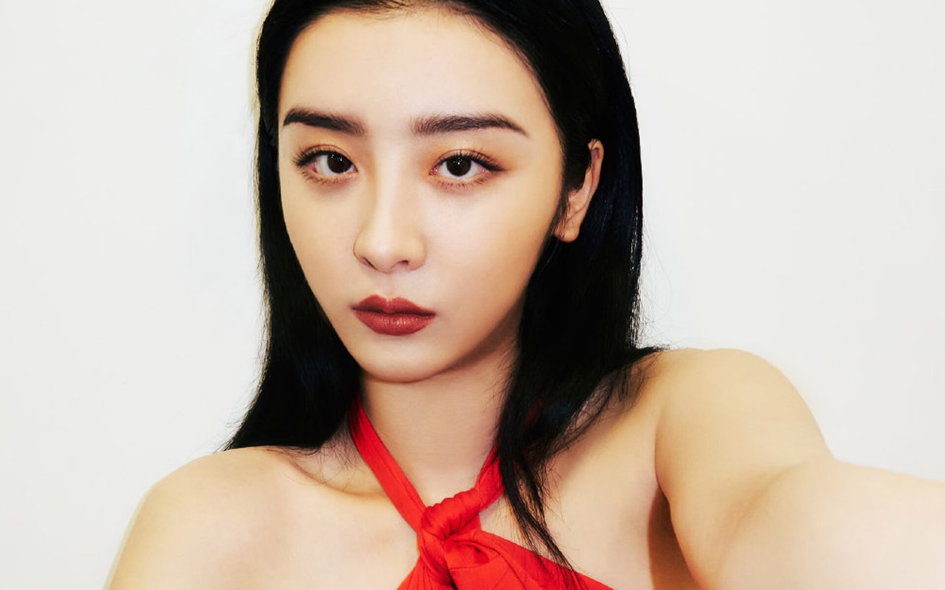 西甲裁判团队引入语言模型提高多国籍球员间语义公正性,西甲裁判安排