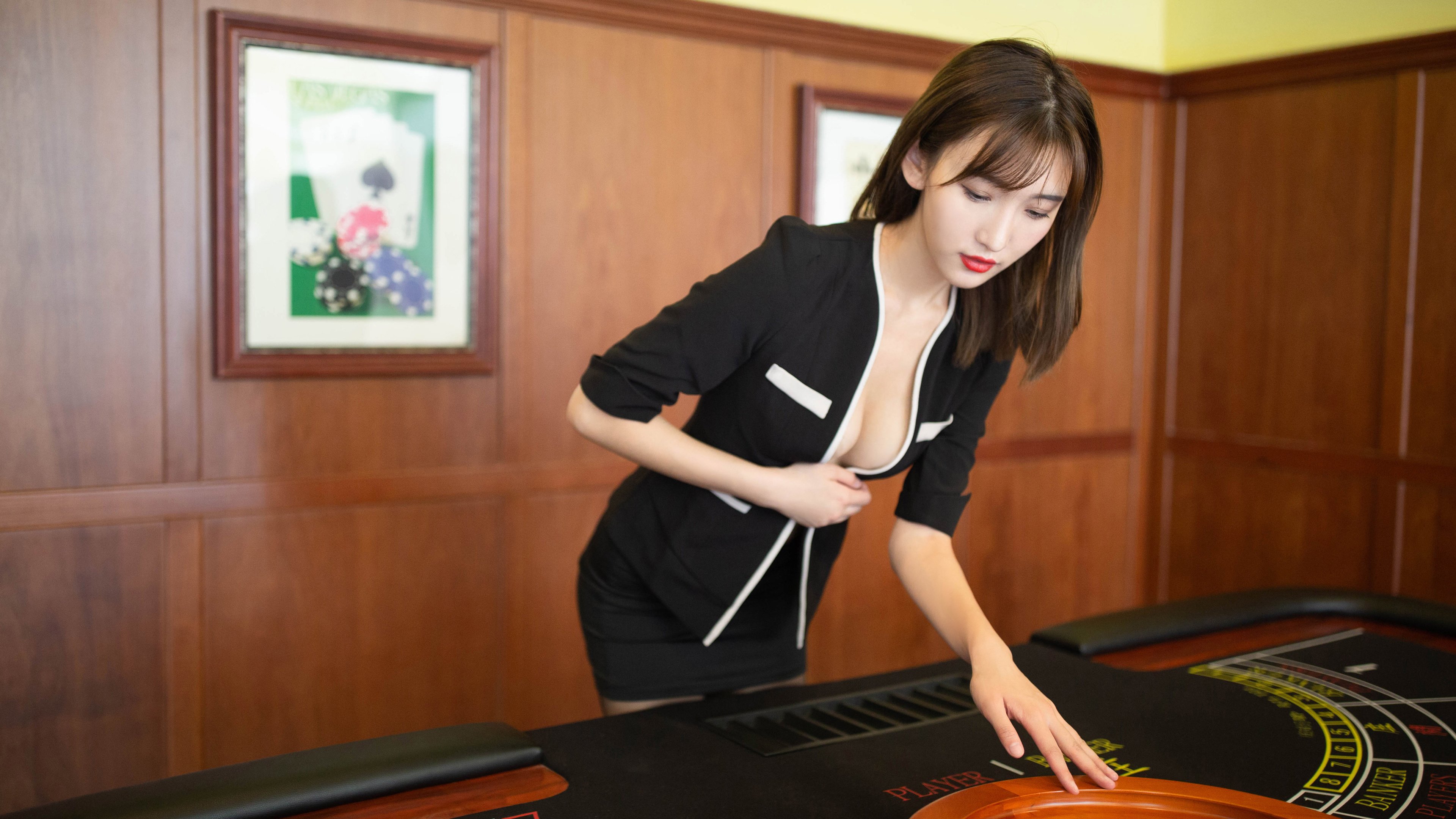 Leyu Sport下载-中国香港队在国际乒联混合团体世界杯中展现强大实力，乒乓球 香港队