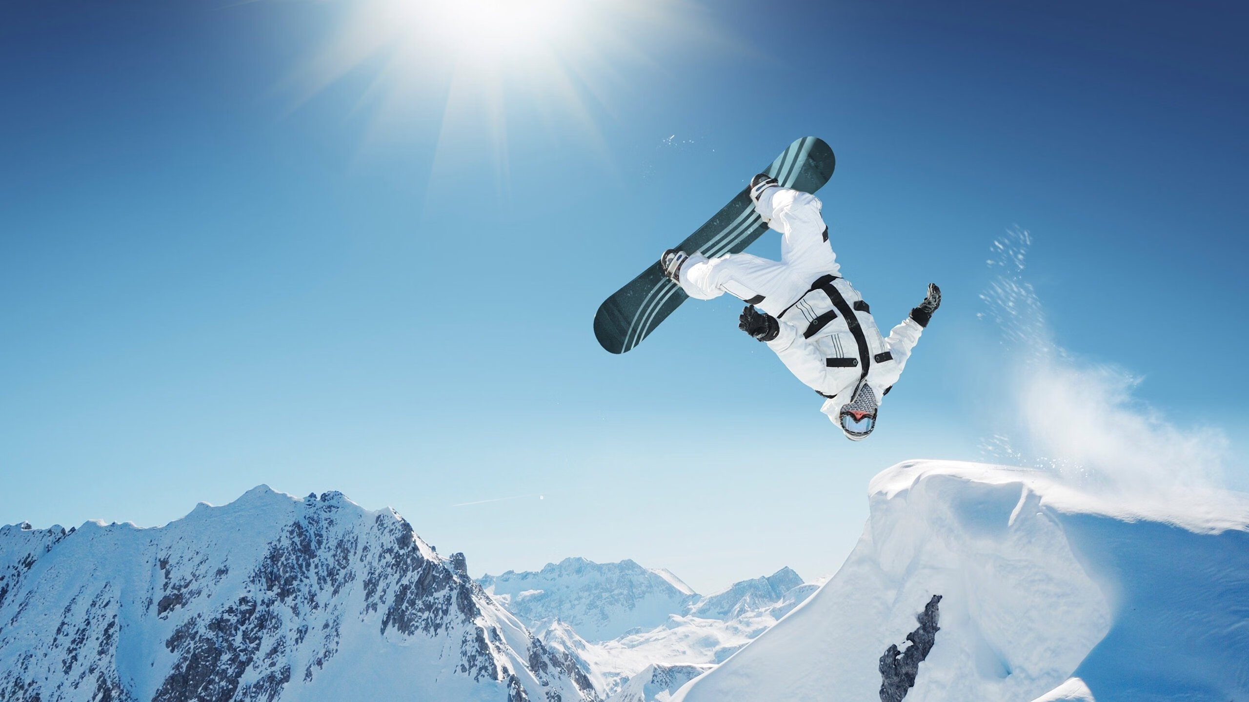 5分钟决胜：最后段比赛激烈拼抢，谁能笑到最后？，五分钟比赛