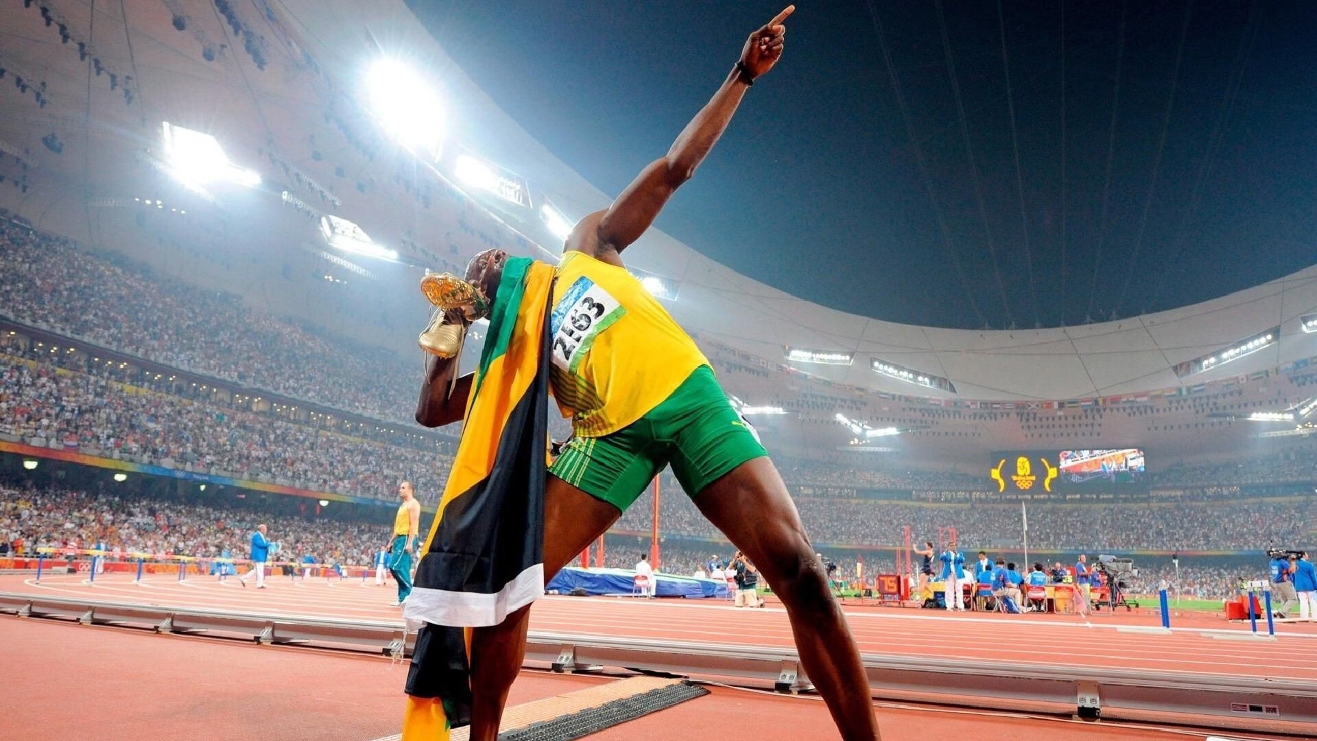 LeyuSports-_新兴职业：网球运动解说员的职业生涯解析_，网球解说词