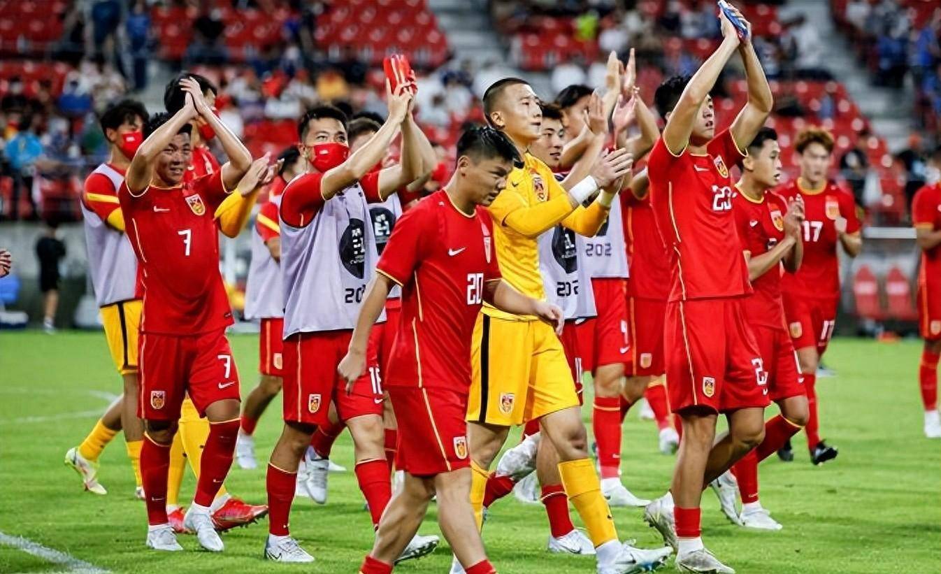 乐鱼体育:归化球员艾克森“带不动”?球迷:还是中国足球“扶不起的阿斗”?的简单介绍 乐鱼体育:归化球员艾克森“带不动”?球迷:还是中国足球“扶不起的阿斗”?的简单介绍