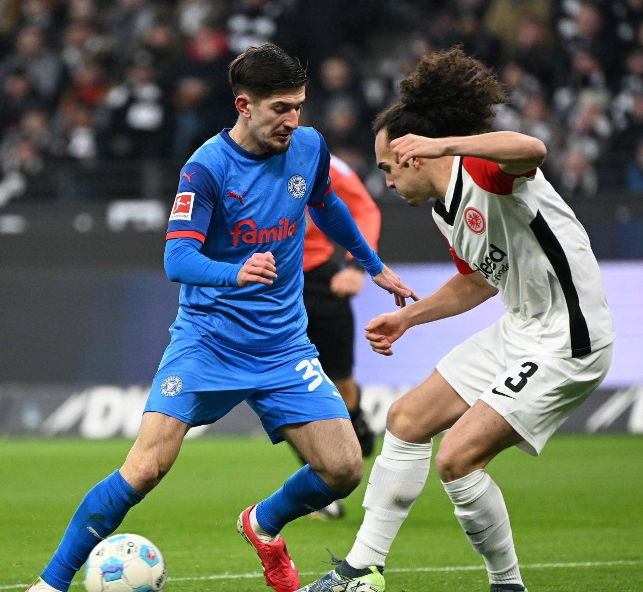 关于乐鱼体育:德甲的比赛技术：如何提升临场表现的信息