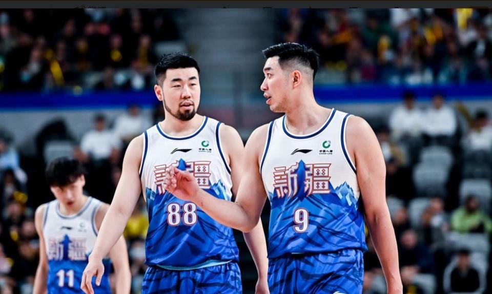 乐鱼体育：CBA球队的战术创新：谁将引领CBA的战术潮流？的简单介绍