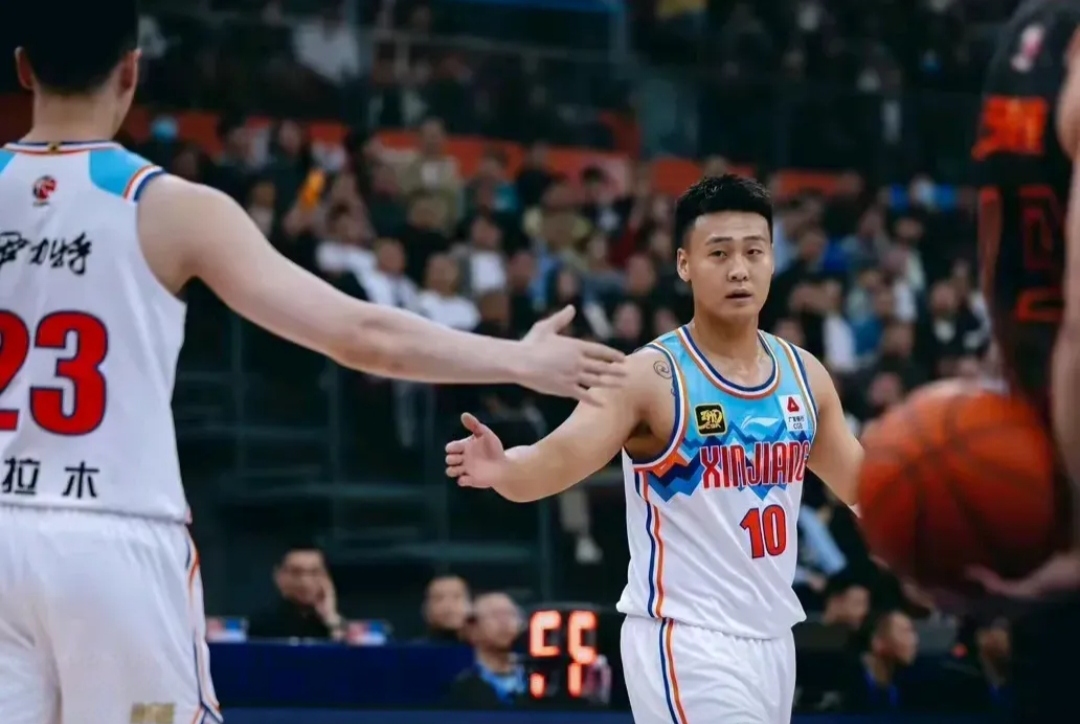 乐鱼体育：中国篮球裁判员队伍建设，公正执法维护公平的简单介绍